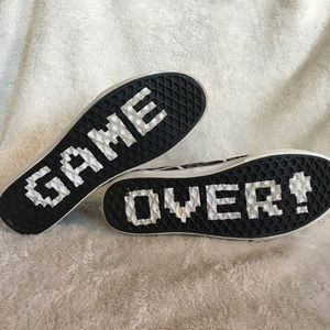 Nintendo Vans Low Top Old Skool Sk8 Shoes